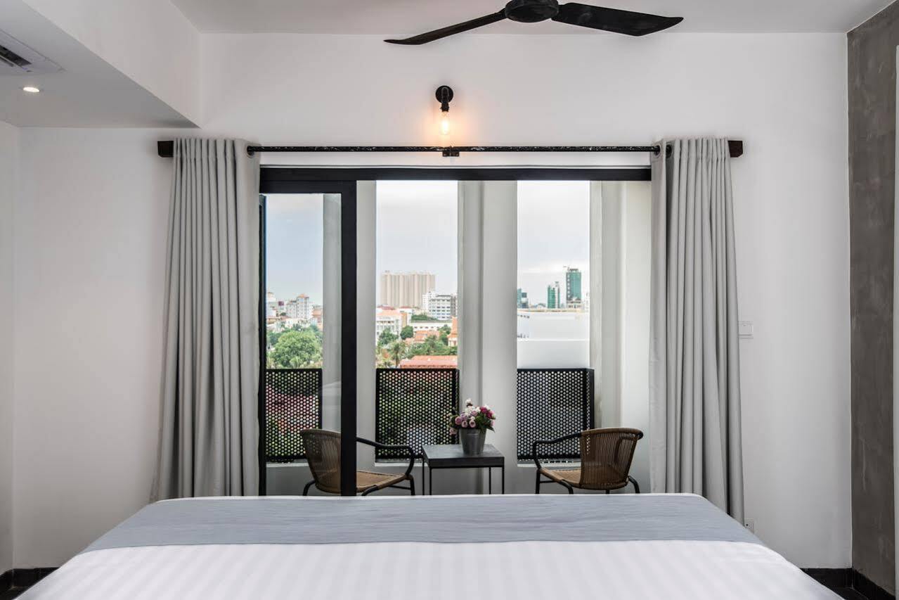 Aquarius Hotel And Urban Resort Phnom Penh Exterior foto